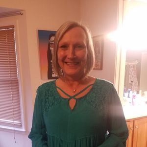 Meet your Posher, Stacy